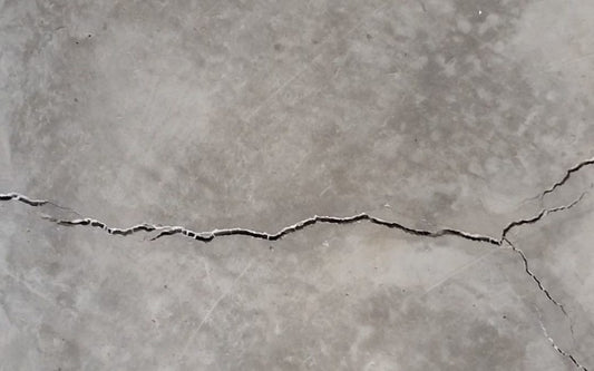 Your Guide For Choosing a Concrete Crack Repair Kit